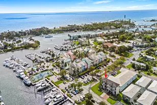 2839 NE 28th Ave, Lighthouse Point, FL 33064 - Photo 2