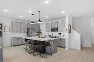 649 NE Waters Edge Ln, Port Saint Lucie, FL 34983 - Photo 6