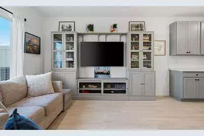 649 NE Waters Edge Lane, Port Saint Lucie, FL 34983 - Photo 12