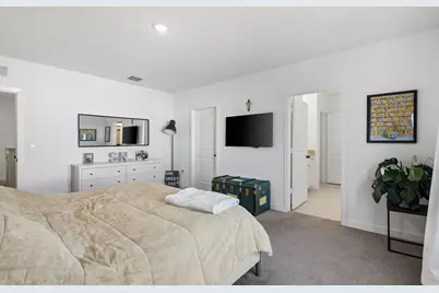 649 NE Waters Edge Lane, Port Saint Lucie, FL 34983 - Photo 20
