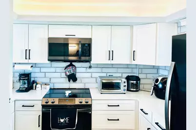 111 Royal Pk Drive, Oakland Park, FL 33309 - Photo 10