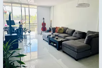 111 Royal Pk Drive, Oakland Park, FL 33309 - Photo 2