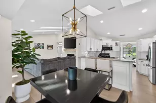 13571 Jonquil Pl, Wellington, FL 33414 - Photo 16