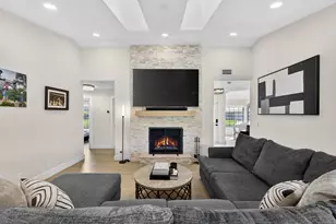 13571 Jonquil Pl, Wellington, FL 33414 - Photo 10