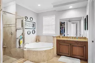 71 Via Poinciana Ln, Boca Raton, FL 33487 - Photo 24