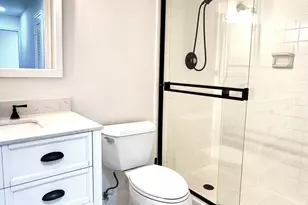 419 Pine Tree Ct, Atlantis, FL 33462 - Photo 8