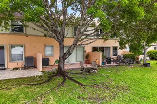 4735 SW 164th Ave, Miramar, FL 33027 - Photo 6