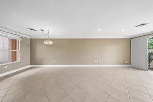 4735 SW 164th Ave, Miramar, FL 33027 - Photo 8