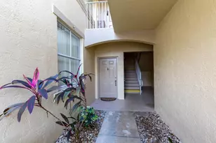 2100 Greenview Shores Blvd, Wellington, FL 33414 - Photo 4