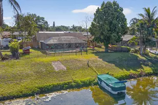 132 Parkwood Dr, Royal Palm Beach, FL 33411 - Photo 74