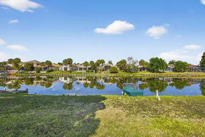 132 Parkwood Drive, Royal Palm Beach, FL 33411 - Photo 52