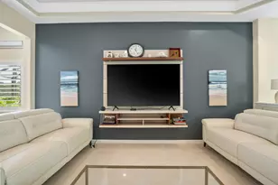 4626 NW Wandering Oak Ct, Jensen Beach, FL 34957 - Photo 8