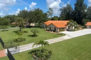 14870 Horseshoe Trce, Wellington, FL 33414 - Photo 12