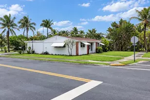 1029 Ardmore Rd, West Palm Beach, FL 33401 - Photo 4