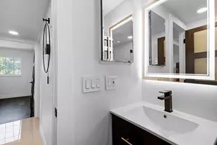 3004 NE 5th Terrace NE, Fort Lauderdale, FL 33334 - Photo 22
