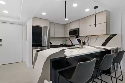 3004 NE 5th Terrace #210-c, Wilton Manors, FL 33334 - Photo 2