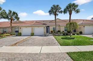 12054 Napoli Ln, Boynton Beach, FL 33437 - Photo 4