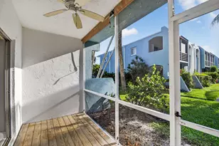 1432 S Lakeside Dr, Lake Worth Beach, FL 33460 - Photo 34