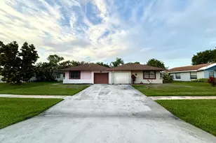 4893 Palm Hill Dr, West Palm Beach, FL 33415 - Photo 38