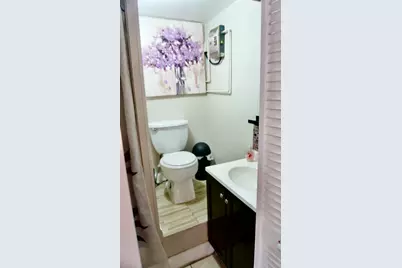 13925 NE 16th Avenue, North Miami, FL 33161 - Photo 8