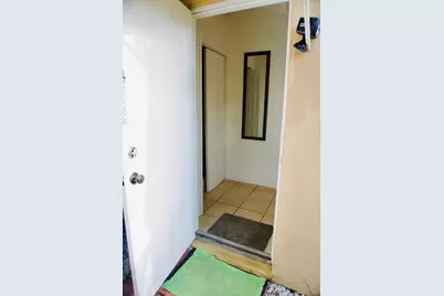 13925 NE 16th Avenue, North Miami, FL 33161 - Photo 2