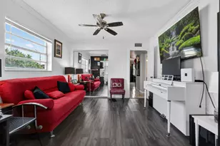 48 Burgundy Ave, Delray Beach, FL 33484 - Photo 20