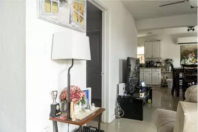 528 Churchill Road, West Palm Beach, FL 33405 - Photo 8