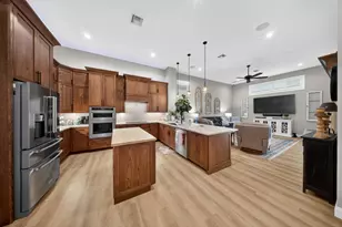 523 SW Squire Johns Ln, Palm City, FL 34990 - Photo 20