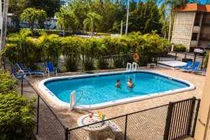 3930 Crystal Lake Dr, Deerfield Beach, FL 33064 - Photo 4