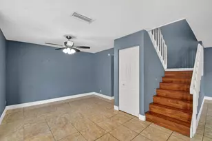 320 Woodland Rd, Palm Springs, FL 33461 - Photo 16