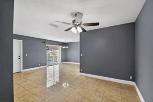 320 Woodland Rd, Palm Springs, FL 33461 - Photo 18