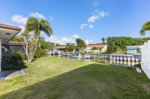 2339 Edward Rd, Palm Beach Gardens, FL 33410 - Photo 4