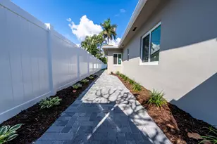 2001 NE 17th Way, Fort Lauderdale, FL 33305 - Photo 24