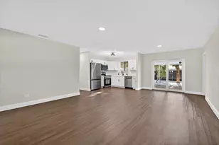 710 SW 67th Ave, Pembroke Pines, FL 33023 - Photo 4