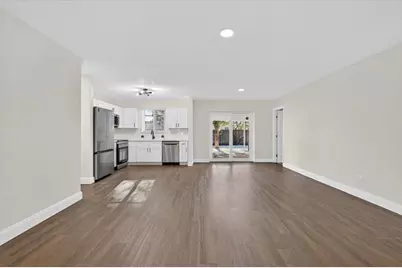 710 SW 67th Avenue, Pembroke Pines, FL 33023 - Photo 8