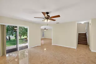 738 Perdido Heights Dr, West Palm Beach, FL 33413 - Photo 18