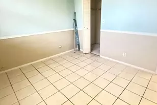 105 Royal Pk Dr, Oakland Park, FL 33309 - Photo 8