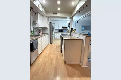 7024 NW 63rd Street, Tamarac, FL 33321 - Photo 16