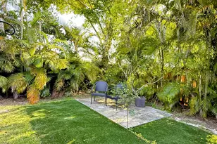 7024 NW 63rd St, Tamarac, FL 33321 - Photo 6