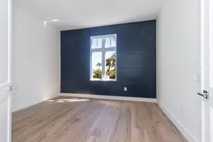 184 Lake Dr, Palm Beach Shores, FL 33404 - Photo 24