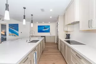 184 Lake Dr, Palm Beach Shores, FL 33404 - Photo 12