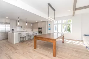 184 Lake Dr, Palm Beach Shores, FL 33404 - Photo 10