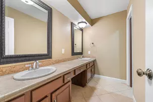 5664 Santiago Cir, Boca Raton, FL 33433 - Photo 40