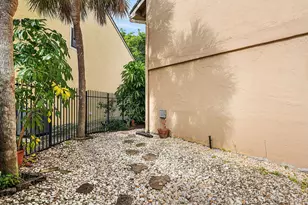 5664 Santiago Cir, Boca Raton, FL 33433 - Photo 40