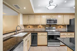 5664 Santiago Cir, Boca Raton, FL 33433 - Photo 12