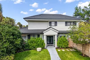 850 SW 87th Ln, Plantation, FL 33324 - Photo 4