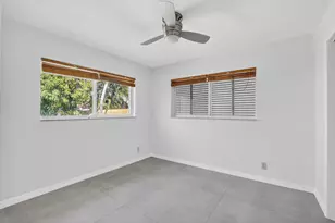 467 NE 31st St, Boca Raton, FL 33431 - Photo 14