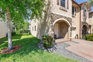 5429 NW 27th Ct, Margate, FL 33063 - Photo 4