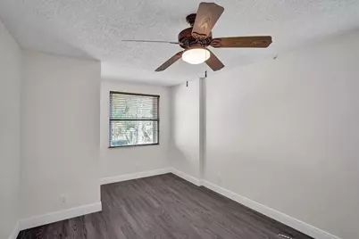 11032 Boston Drive, Hollywood, FL 33026 - Photo 20