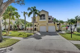 11032 Boston Dr, Hollywood, FL 33026 - Photo 1